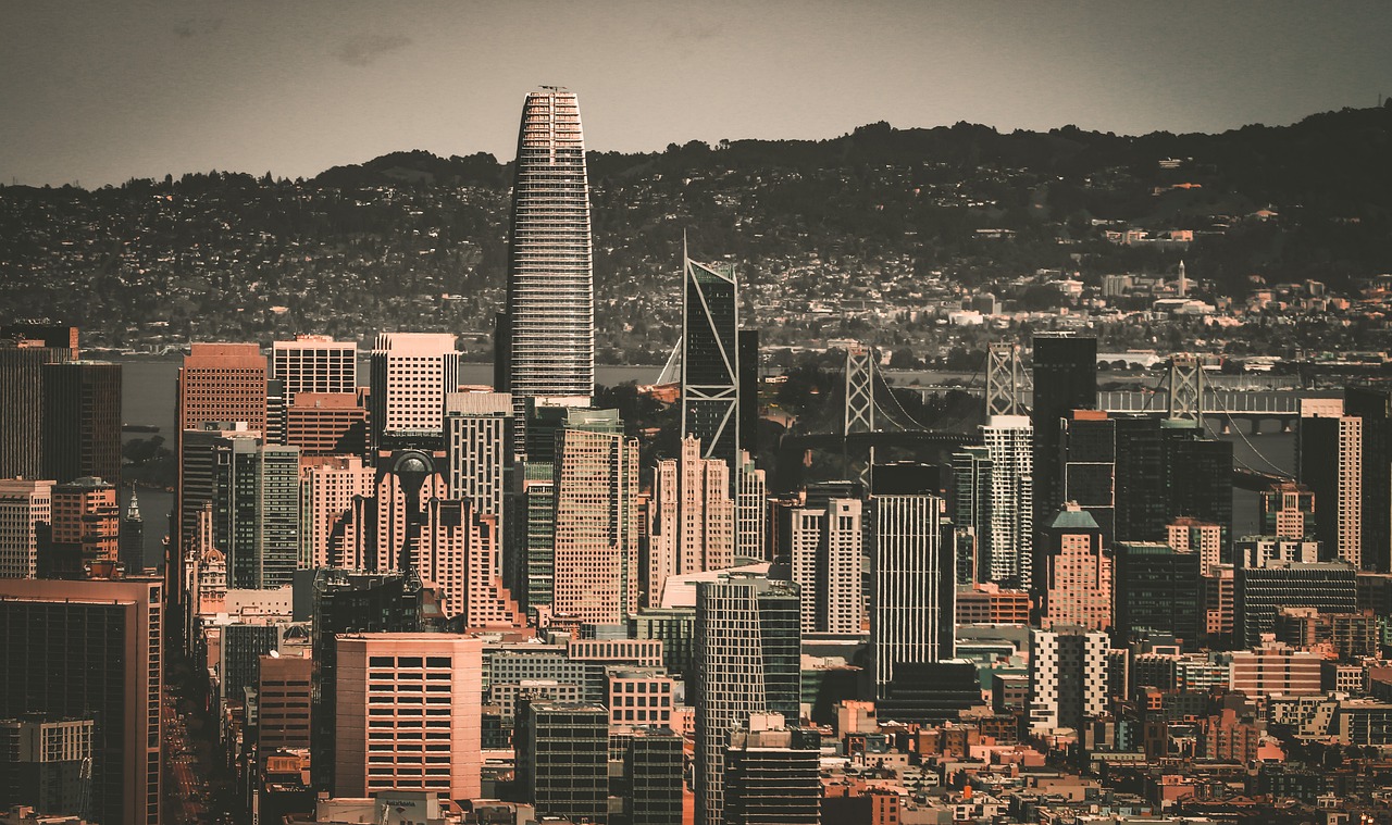 是參加比賽 是參加比賽